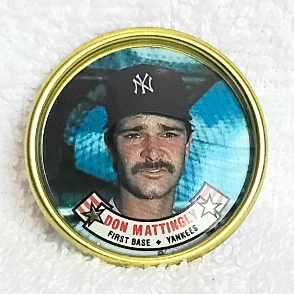3/$20 Vintage & Mint 1988 Topps MLB Don Mattingly 1 1/2" Metal Coin 19/60!!